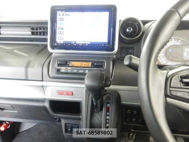 Suzuki SPACIA 2022-09 8011013-6