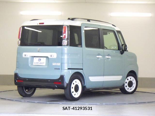 Suzuki SPACIA 2023-09 8011027-1