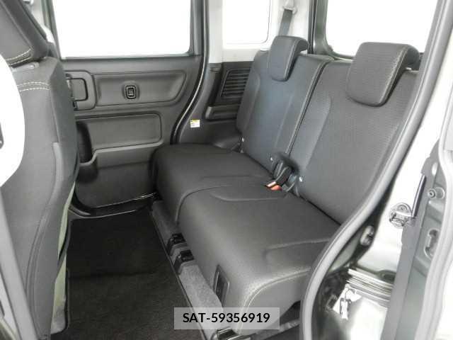 Suzuki SPACIA 2022-11 8011037-17