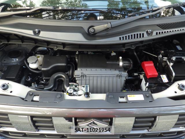 Suzuki SPACIA 2024-11 8011667-19