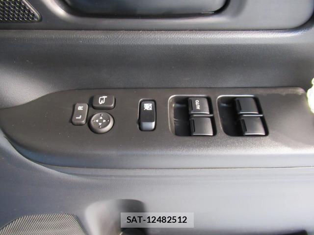 Suzuki SPACIA 2024-12 8011913-15