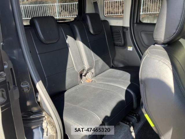 Suzuki SPACIA 2021-02 8012156-4