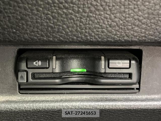 Suzuki SPACIA 2019-02 8012375-17