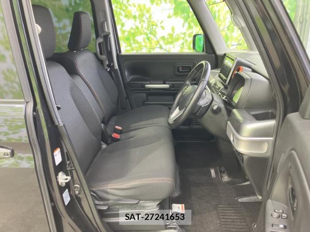 Suzuki SPACIA 2019-02 8012375-3