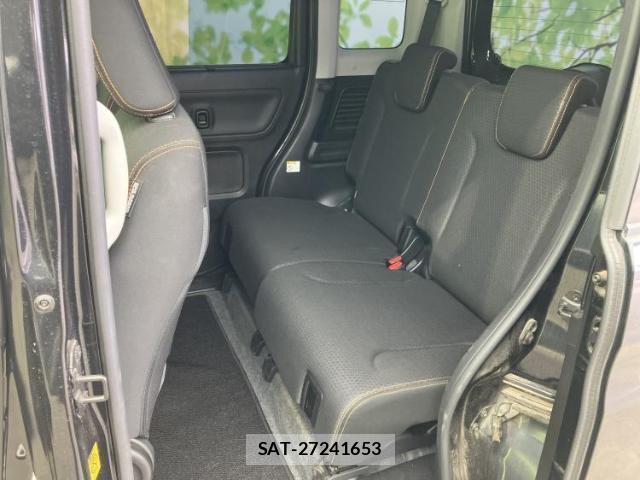 Suzuki SPACIA 2019-02 8012375-6