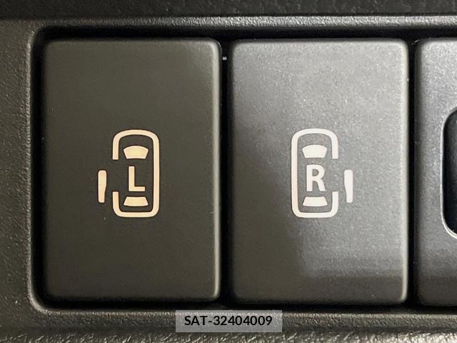Suzuki SPACIA 2023-04 8004673-4