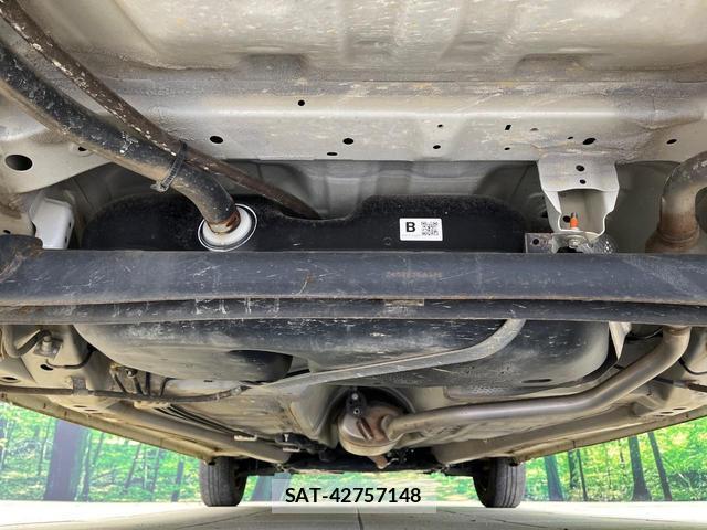 Suzuki SPACIA 2024-07 8007712-18