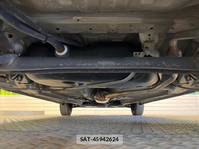 Suzuki SPACIA 2023-05 8007798-18