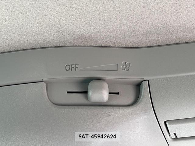 Suzuki SPACIA 2023-05 8007798-7
