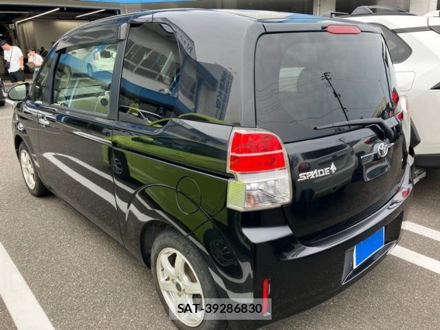 Toyota SPADE 2014-03 8005344-12