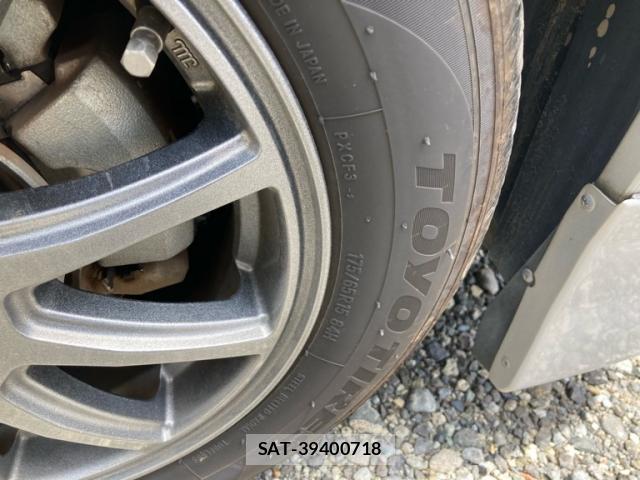Toyota SPADE 2013-01 8005376-4
