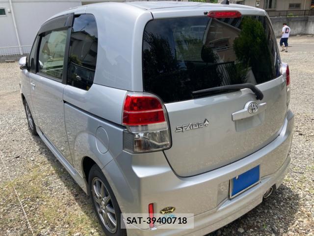 Toyota SPADE 2013-01 8005376-6