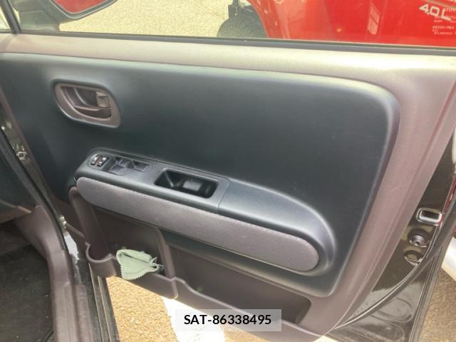 Toyota SPADE 2015-07 8005673-16
