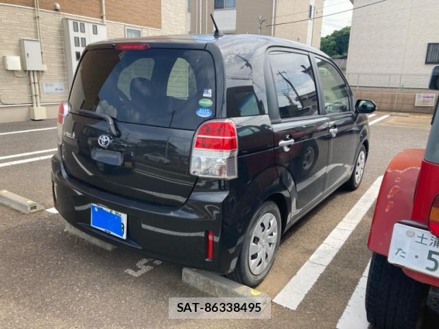 Toyota SPADE 2015-07 8005673-5
