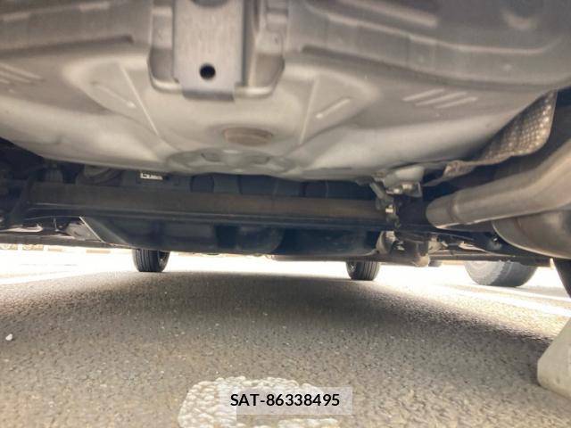 Toyota SPADE 2015-07 8005673-7