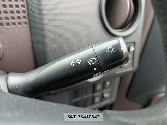 Toyota SPADE 2015-12 8007960-12
