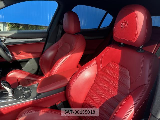 ALFA ROMEO STELVIO 2019-09 8006856-6