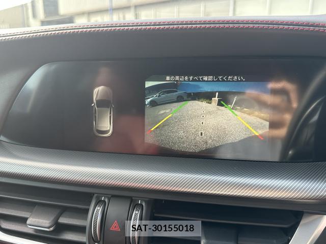 ALFA ROMEO STELVIO 2019-09 8006856-7