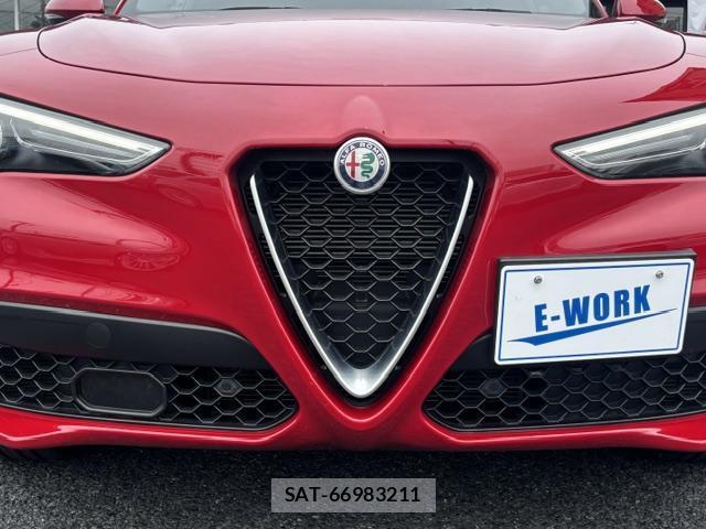 ALFA ROMEO STELVIO 2020-09 8008747-19