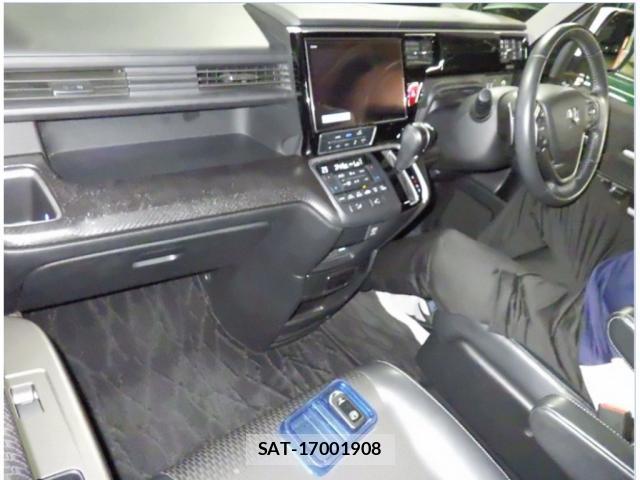 Honda e 2020-04 8003272-2
