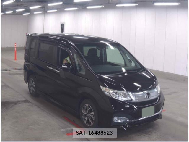 Honda e 2016-06 8003319-0