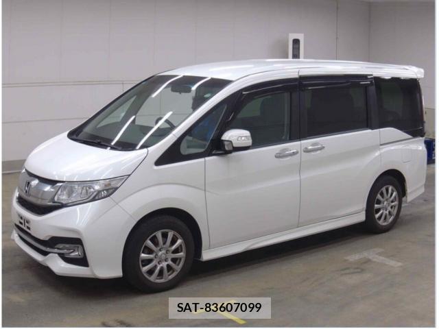 Honda e 2015-08 8003337-4