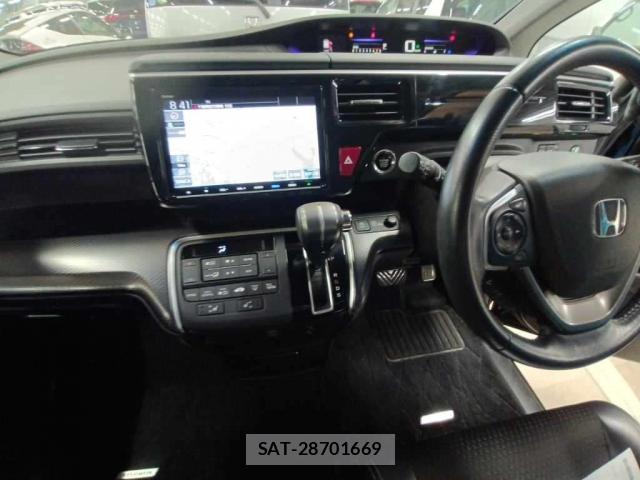 Honda e 2020-08 8003371-8