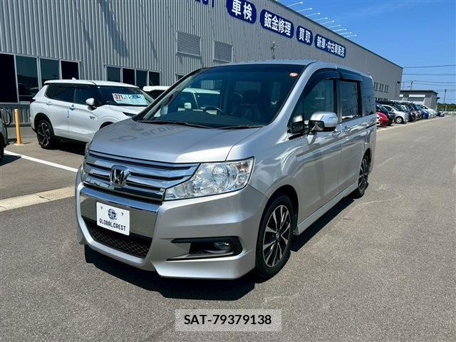 Honda e 2012-03 8003513-2