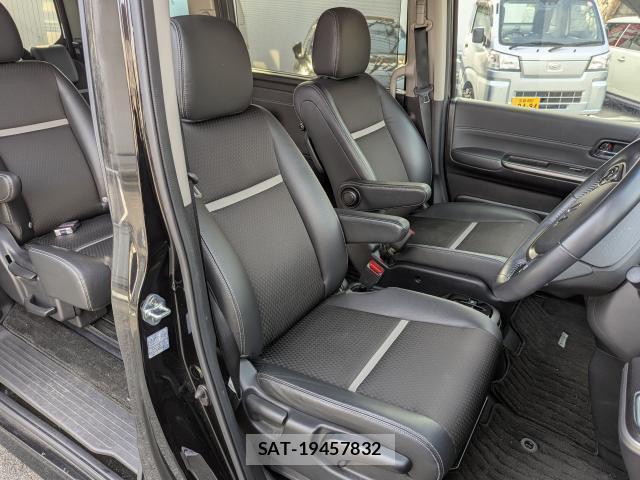 Honda e 2018-03 8003828-13