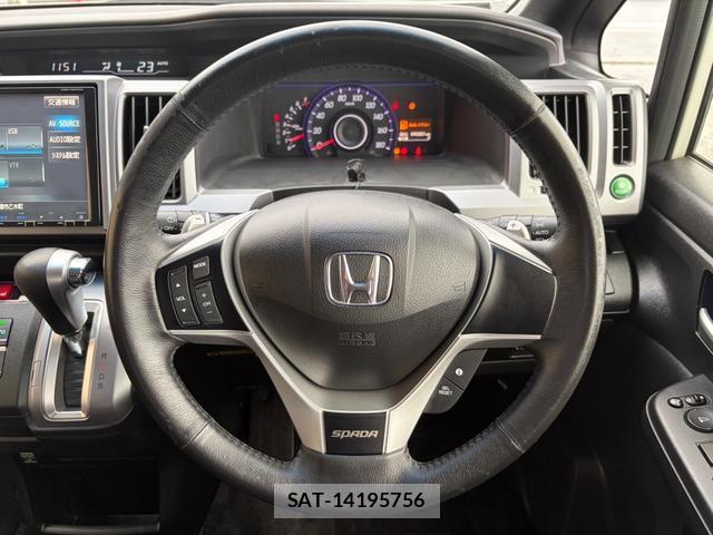 Honda e 2013-08 8004161-3