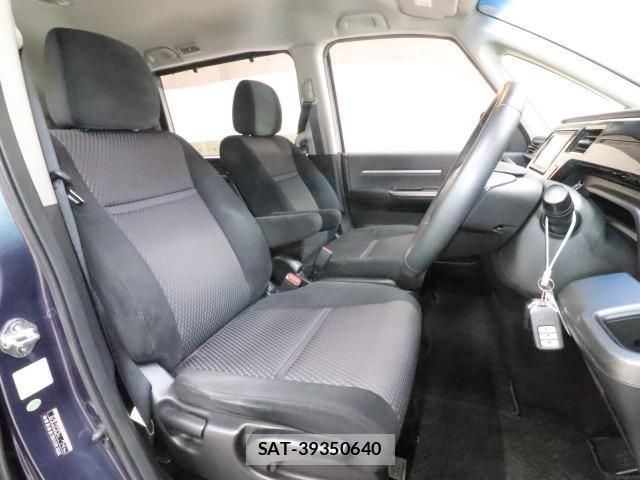 Honda e 2015-12 8004422-3