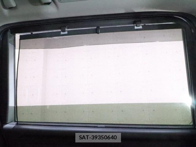 Honda e 2015-12 8004422-7