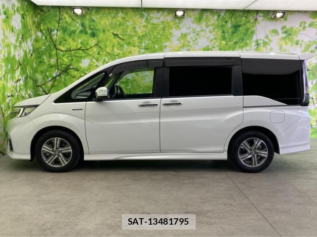 Honda e 2019-03 8004450-1