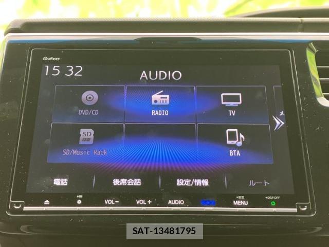Honda e 2019-03 8004450-10