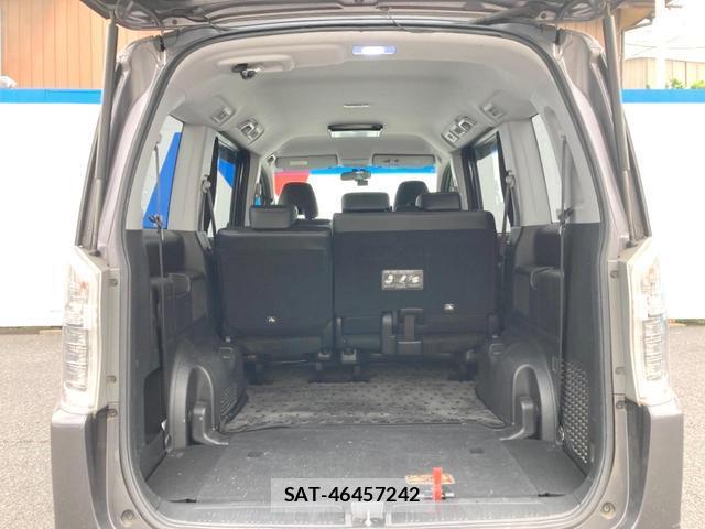 Honda e 2014-03 8004736-10