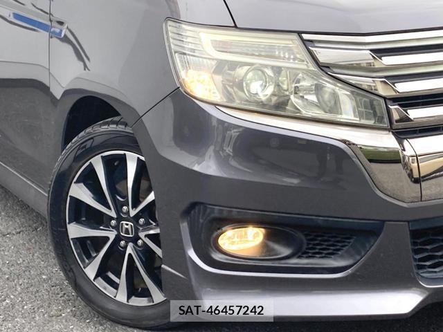 Honda e 2014-03 8004736-12