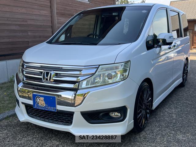 Honda e 2014-12 8004744-0