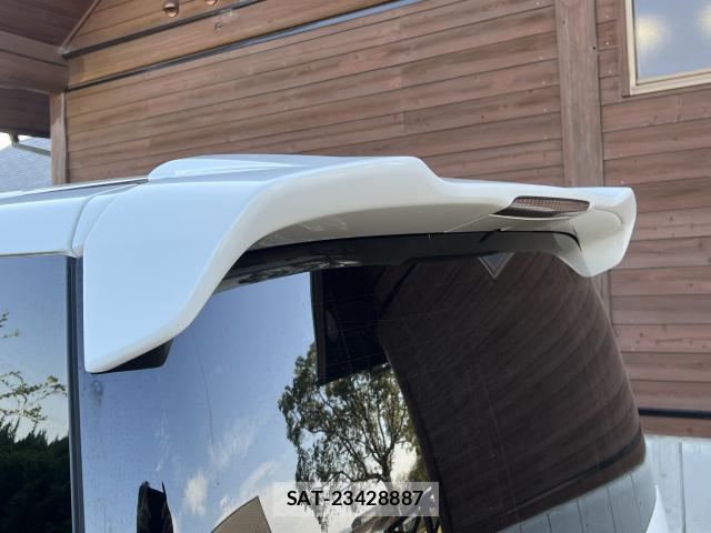 Honda e 2014-12 8004744-11