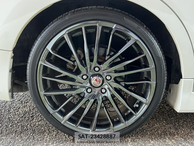 Honda e 2014-12 8004744-19