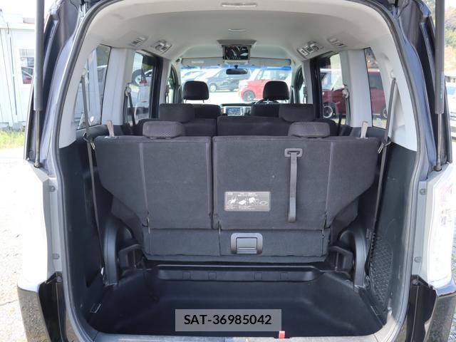 Honda e 2011-07 8004746-12