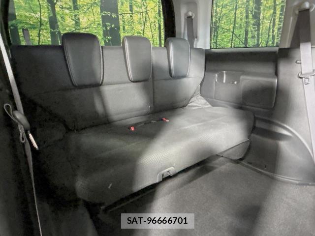 Honda e 2014-05 8004761-10