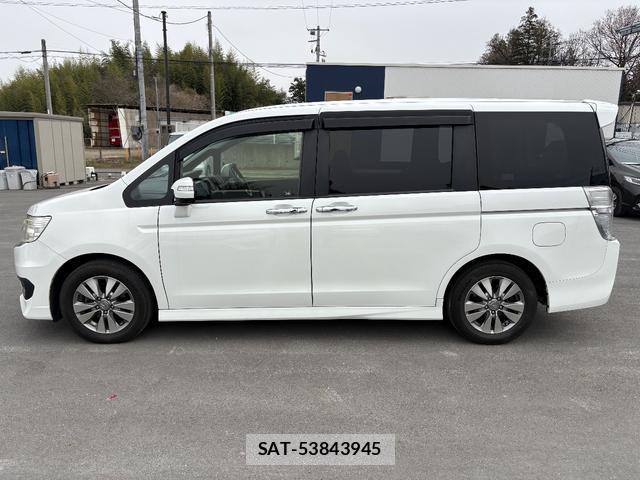 Honda e 2012-06 8004812-2