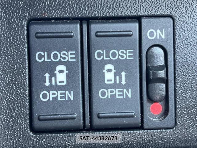 Honda e 2021-10 8005109-2