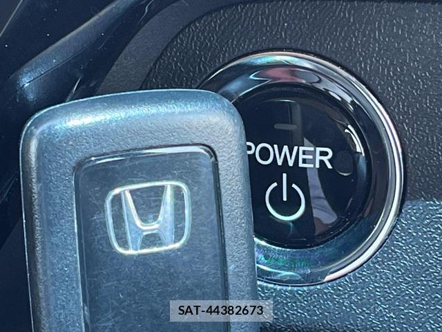 Honda e 2021-10 8005109-6