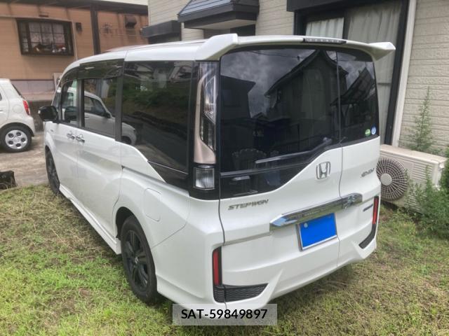 Honda e 2019-12 8005706-13
