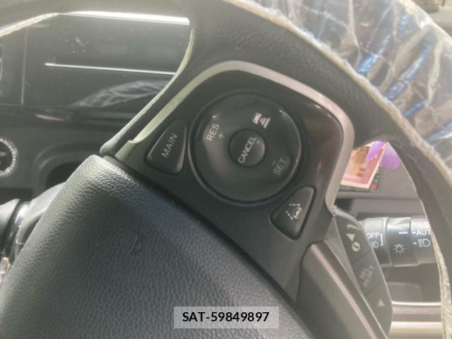 Honda e 2019-12 8005706-15