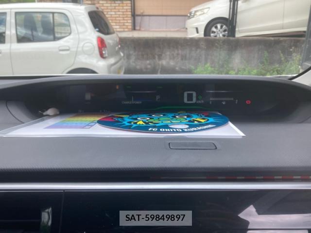 Honda e 2019-12 8005706-19