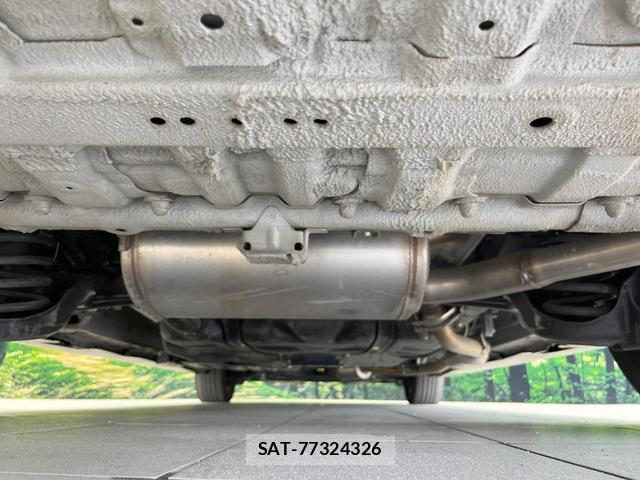 Honda e 2018-01 8005849-18