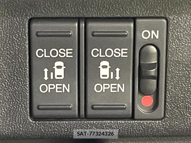 Honda e 2018-01 8005849-5