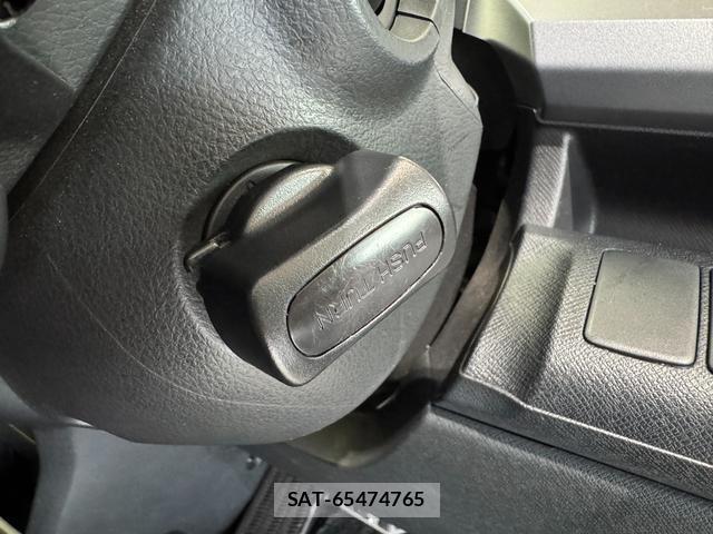Honda e 2014-09 8006127-15